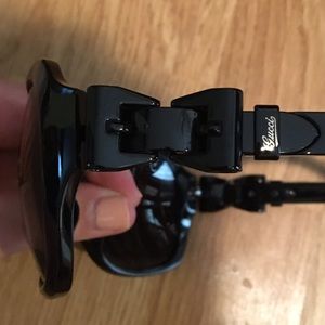 Gucci bow sunglasses authentic black