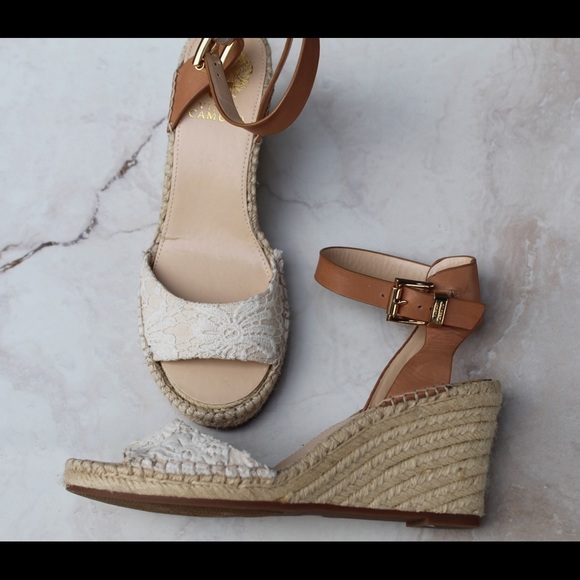 Vince Camuto Shoes - NWOT Vince Camuto Strap Wedge w/ Floral Lace