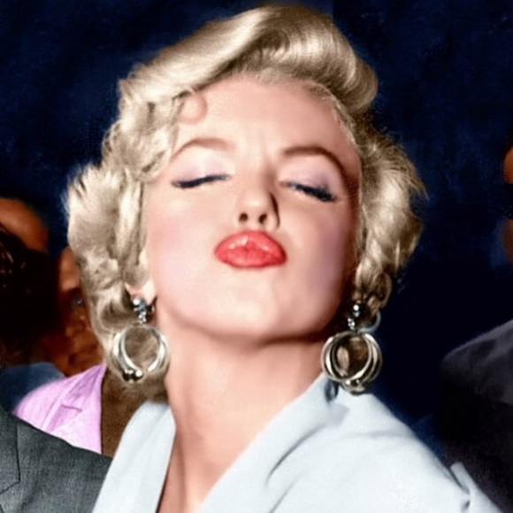 Meet your Posher, Rose - Picture 1 of 1