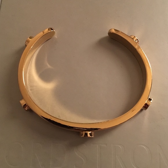 Gold Half United Nail Head Bangle
