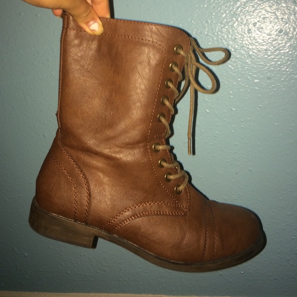 Combat Boots - Picture 2 of 2