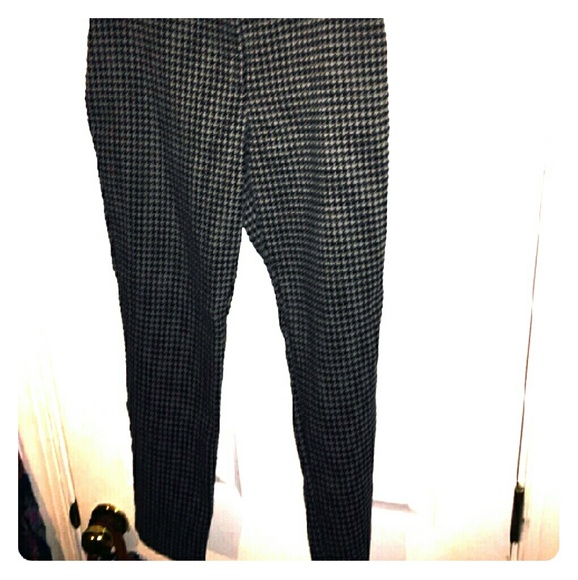 High-rise, pattern pants.