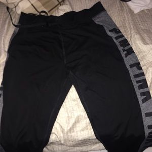 PINK VS, Track pants