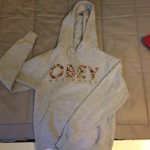 Obey sweatshirt