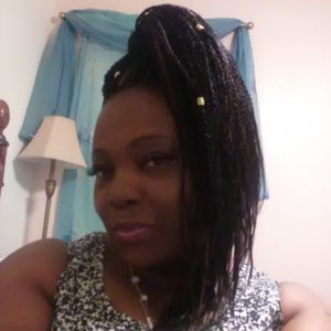 Meet your Posher, Denise