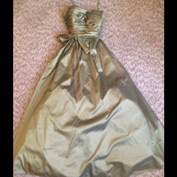 Dresses & Skirts - Prom/Homecoming Dress