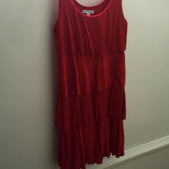 Sleeveless little red dress!