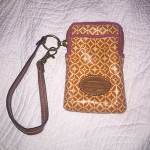 Fossil Clutch