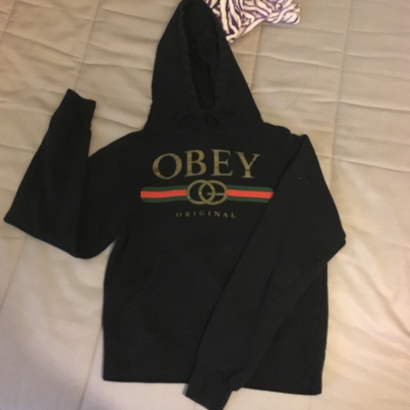 Obey sweatshirt