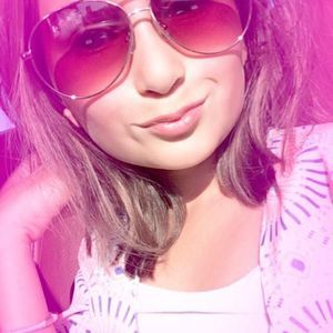 Meet your Posher, Karina