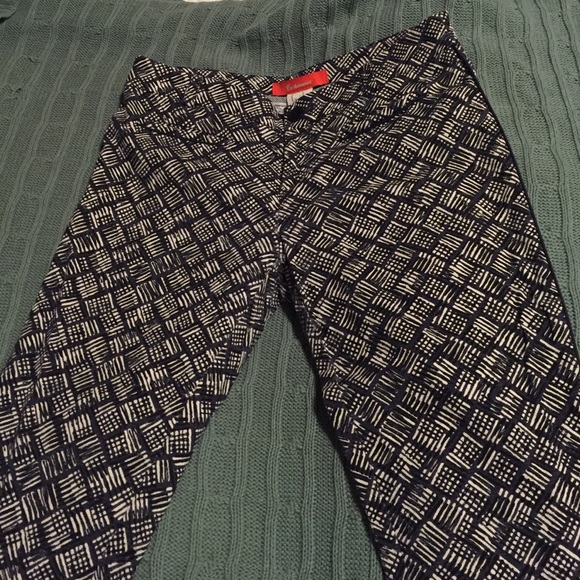 Cropped Navy and White Pencil Pants
