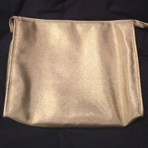 Oscar de La Renta makeup bag