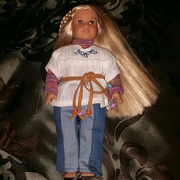 SOLD "Julie" Vintage American Girl Doll - Picture 2 of 2