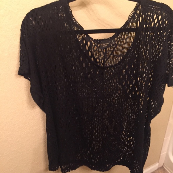 Crochet like material top