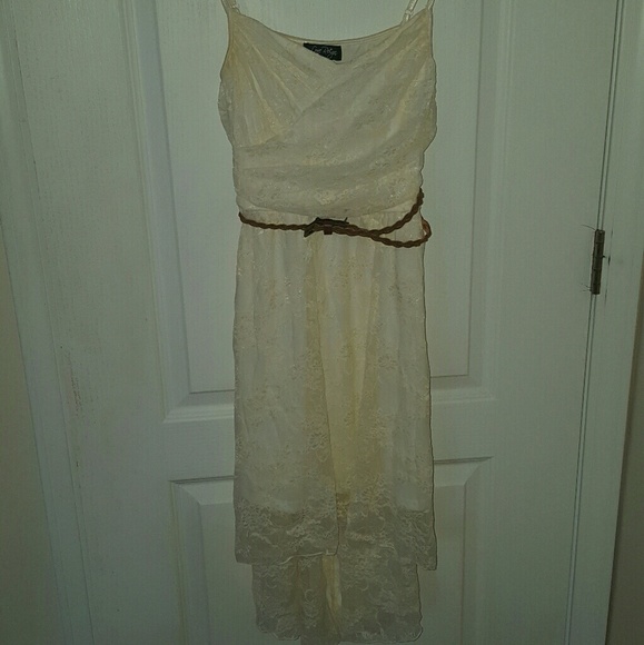 Cream high low lace dress - Picture 4 of 6