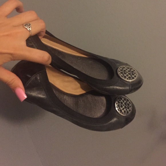Coach flats