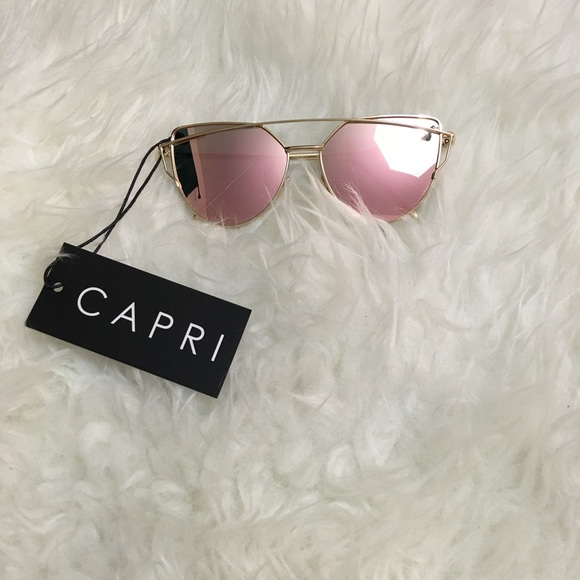 🌺LAST PAIR! NEW! capri rose gold cateye sunnies🌺 - Picture 2 of 3