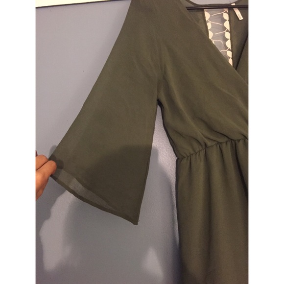 Sale🎉Navy green dress with lace✨Price firm - Picture 4 of 4