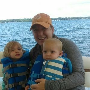 Meet your Posher, Melissa