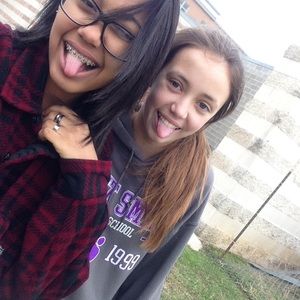 Meet your Posher, Samantha