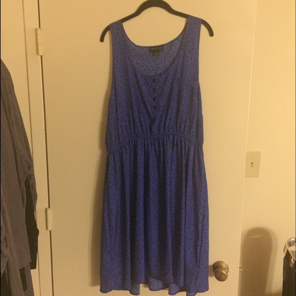 Forever 21 Plus Blue dress with black triangles