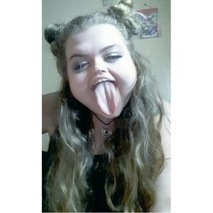 Meet your Posher, Renee