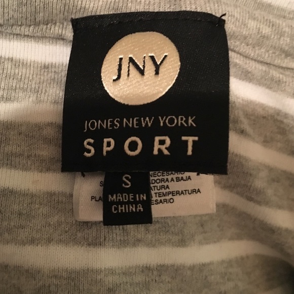 Jones New York Short Sleeve Hooded Top - Picture 4 of 4