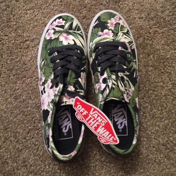 Vans Floral Size 6