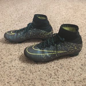 Nike Super Fly soccer cleats
