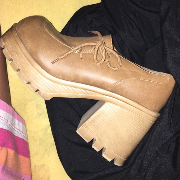 soda hippie shoes