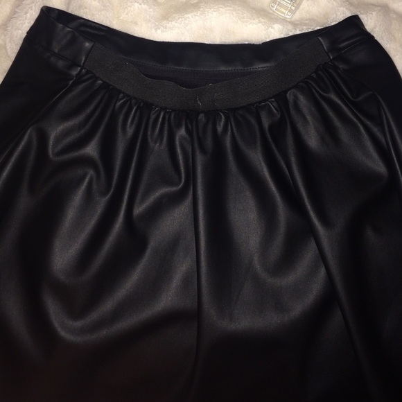 Black Faux Leather Skirt - Picture 2 of 2