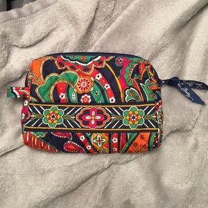 Vera Bradley small make up bag NWOT