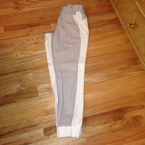 Joggers. Cream and Tan.