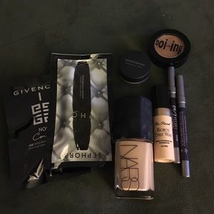 Make up bundle