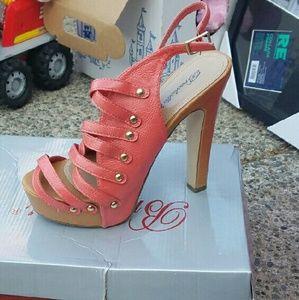 Size 8 coral heels