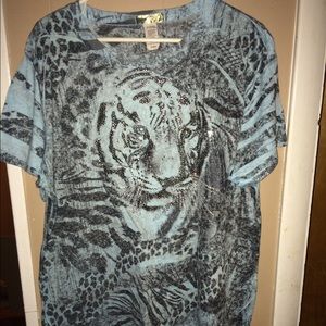 Blue shirt with tiger face
