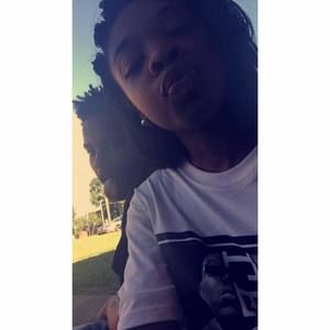 Meet your Posher, Kiya