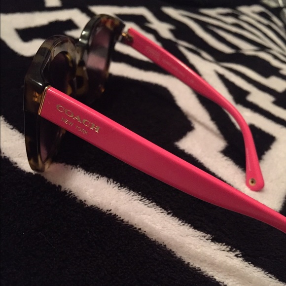 Coach Sunglasses - Authentic