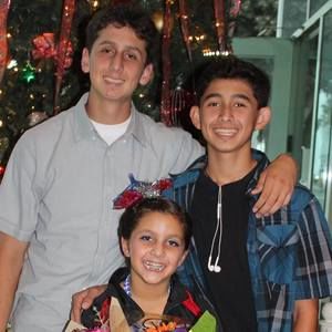 Meet your Posher, Roxanne