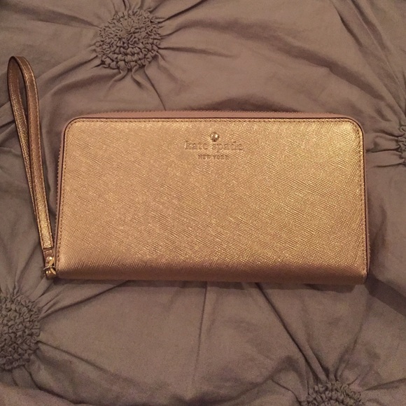 Kate spade wallet/wristlet