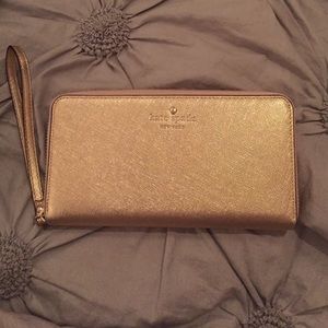 Kate spade wallet/wristlet