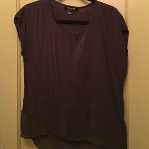 Dark grey tshirt with chiffon hem
