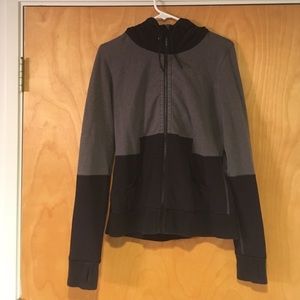 Lululemon black and gray hoodie