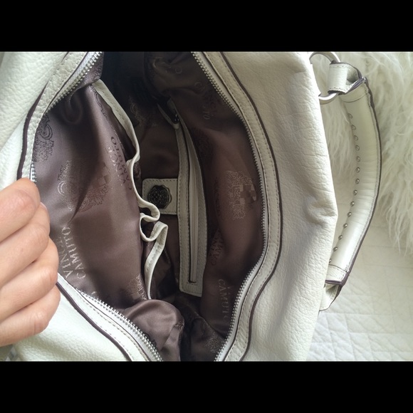Vince Camuto Leather Hobo - Neutrals Hobos, Handbags  Vince Camuto white leather satchel