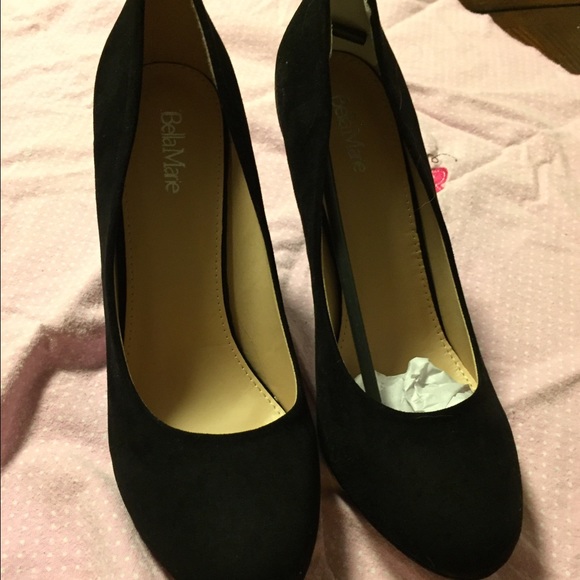 Never worn sz 10 heels
