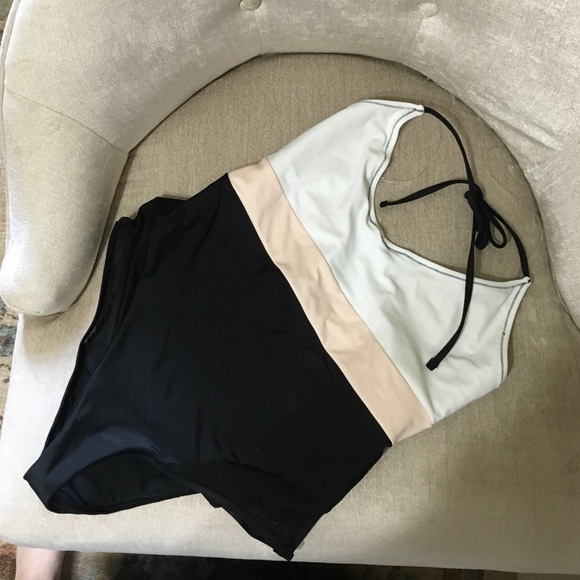 Brand new! Forever 21 one-piece bathing suit