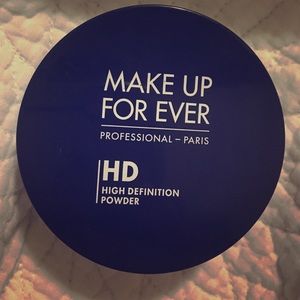 MAKE UP FOR EVER HD SETTING POWDER