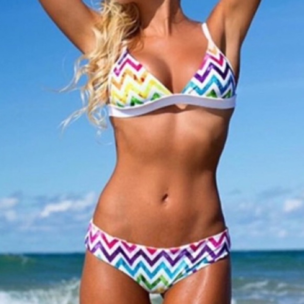 ๐ทBuy 1, Get 1 50% Off ๐ทRainbow Design Bikini๐ - Picture 1 of 3
