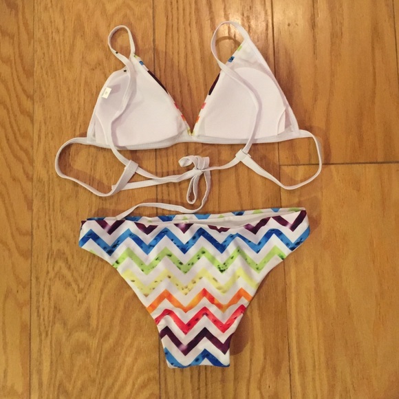 ๐ทBuy 1, Get 1 50% Off ๐ทRainbow Design Bikini๐ - Picture 3 of 3