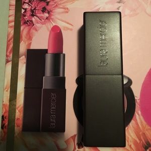 Laura Mercier velour lovers lip colour